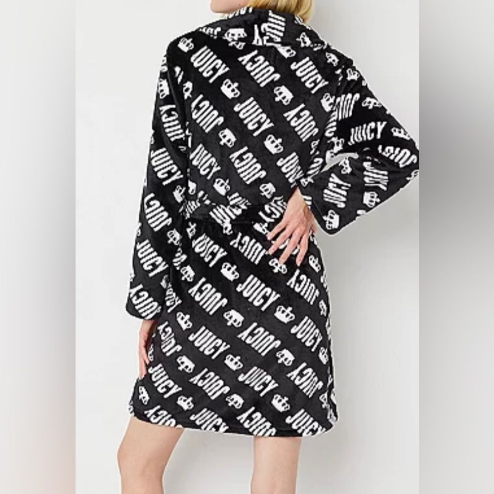 NEW JUICY COUTURE BLACK/WHITE ROBE - Picture 2 of 3